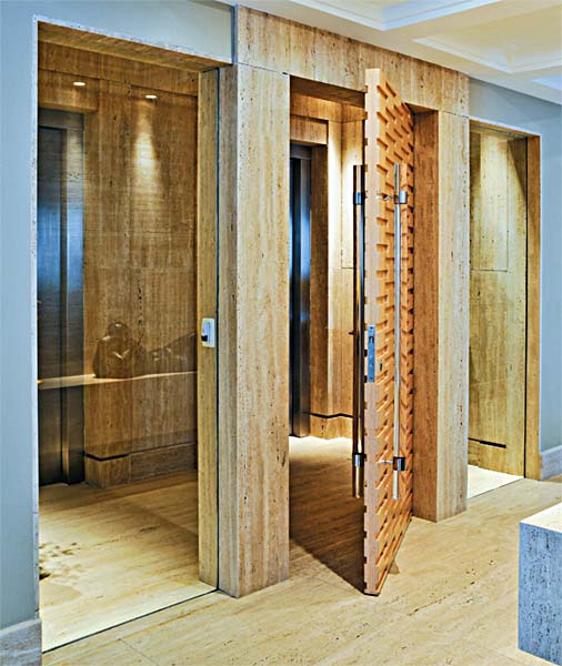 5 ideias de títulos: 1. Transforme seu Hall de Elevador: Ideias de Design e Funcionalidade. 2. Reforma de Hall de Elevador: Do Conceito à Execução. 3. Modernização de Elevadores: O Que Você Precisa Saber. 4. Hall de Elevador: Materiais e Tendências para um Espaço Acolhedor. 5. Custos e Planejamento para a Reforma do Hall do Seu Edifício.