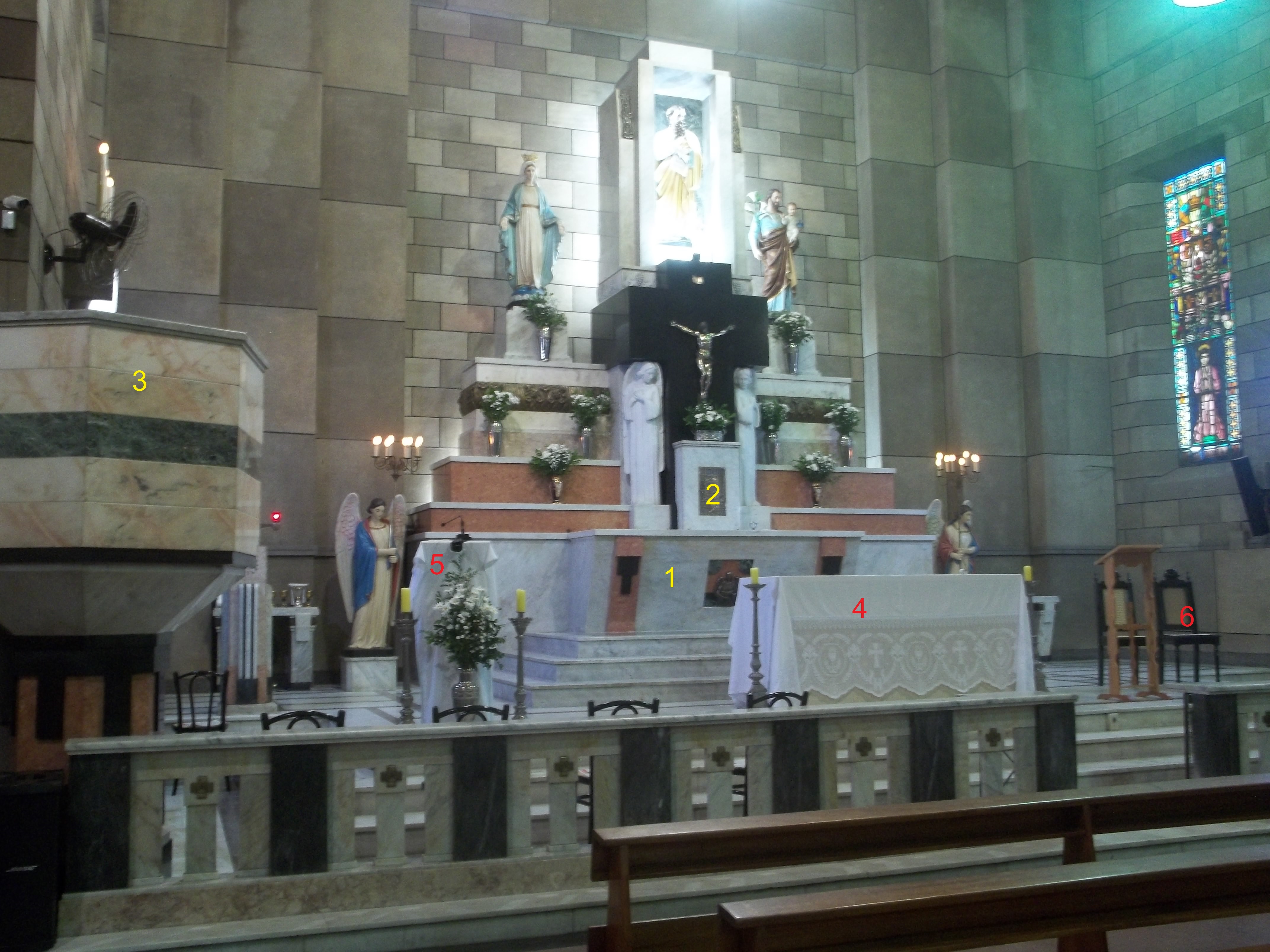 5 ideias de títulos:
1. Reforma de Igreja Matriz: Guia Completo de Planejamento e Execução
2. Custos e Financiamento para Reforma de Igrejas Históricas
3. A Importância da Restauração Artística em Igrejas Matrizes
4. Como Garantir Acessibilidade em Reformas de Igrejas Antigas
5. Mobilização Comunitária: O Papel da Paróquia na Reforma da Igreja Matriz