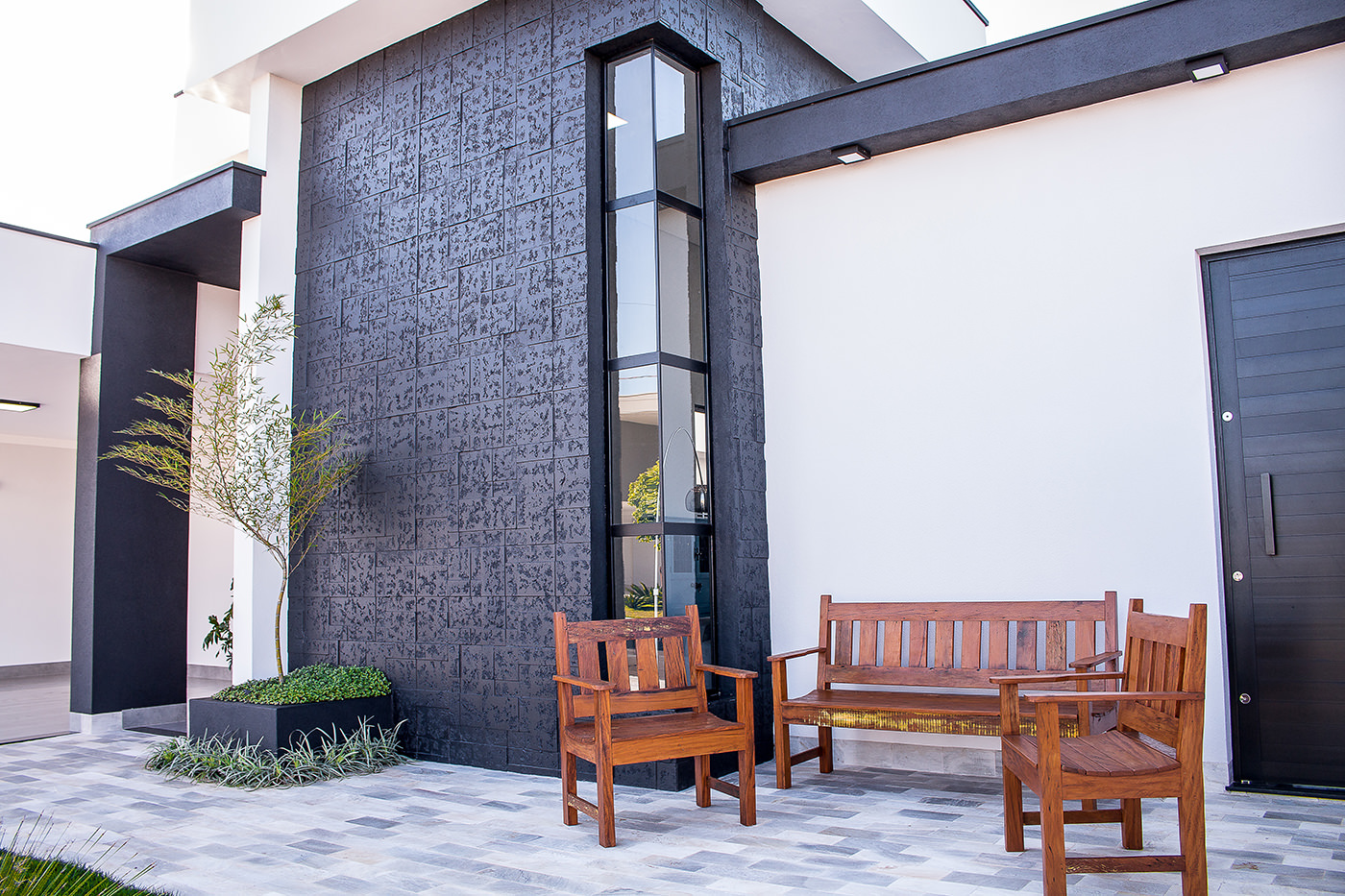 Revestimento Cimentício: Vantagens, Desvantagens e Onde Encontrar