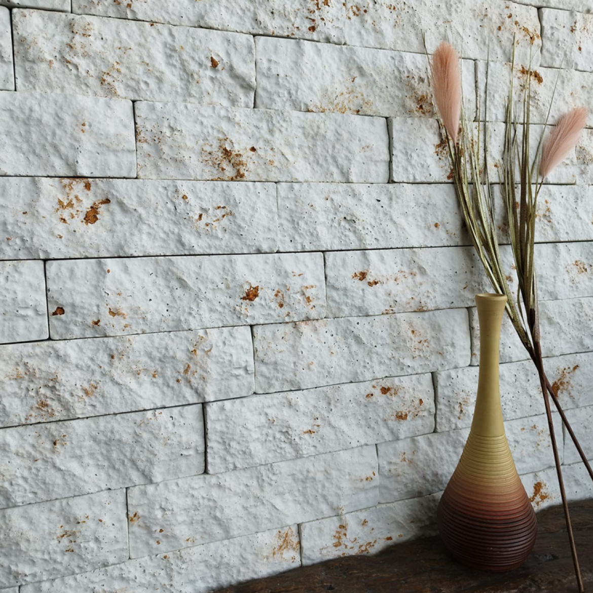 Revestimento Cimentício: Vantagens, Desvantagens e Onde Encontrar