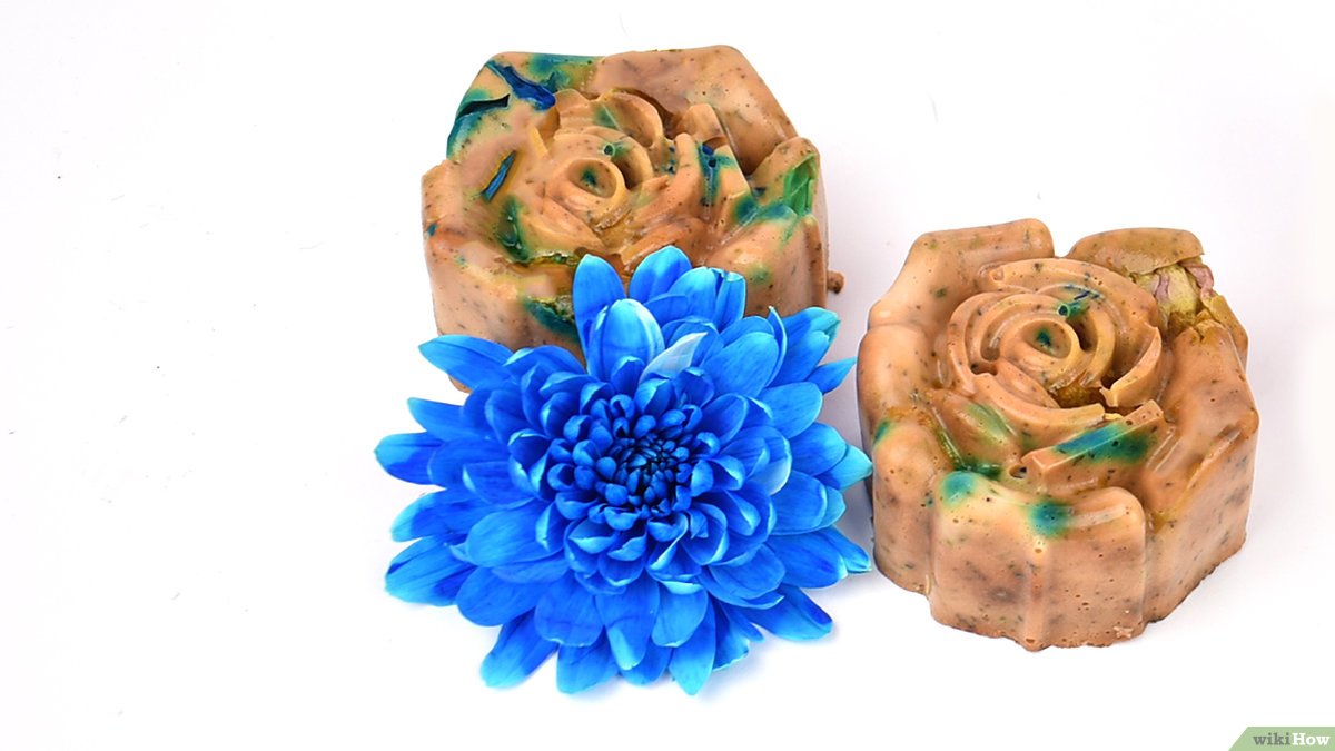 Sabonetes Artesanais vs. Industriais: Entenda as Diferenças e Vantagens