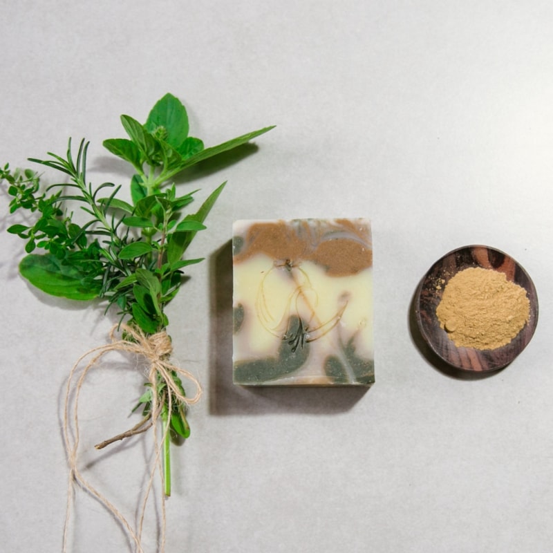 Receitas Simples de Sabonetes Artesanais com Ervas para Fazer em Casa