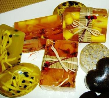 sabonetes artesanais com ervas