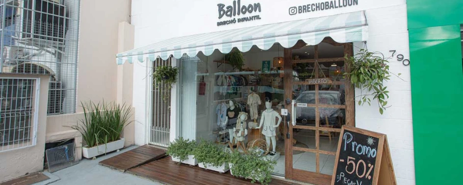 Como Usar Cores e Temas para Destacar Sua Marca na Vitrine