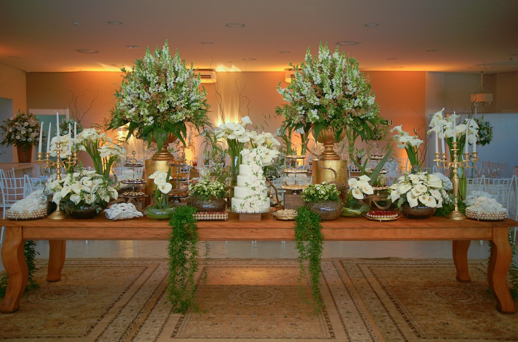 bodas de esmeralda vs bodas de ouro: qual a diferença?