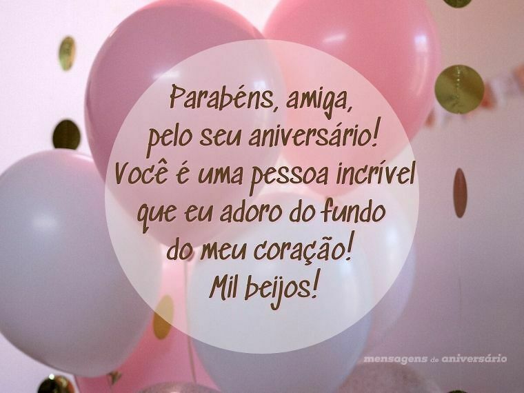 mensagem de aniversário para amiga curta e direta