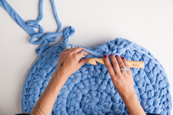 Yarn bombing Anne Galante