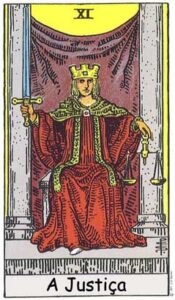 erros comuns ao interpretar o arcano 8