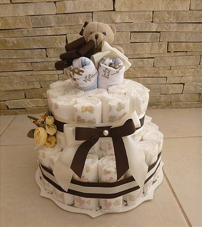 bolo de fraldas 3 andares