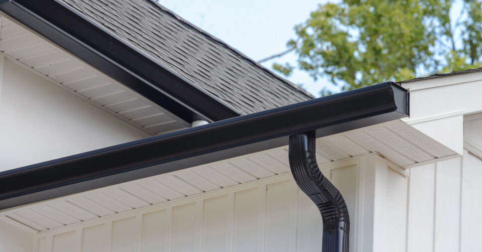 erros comuns na instalação de calhas de chuva