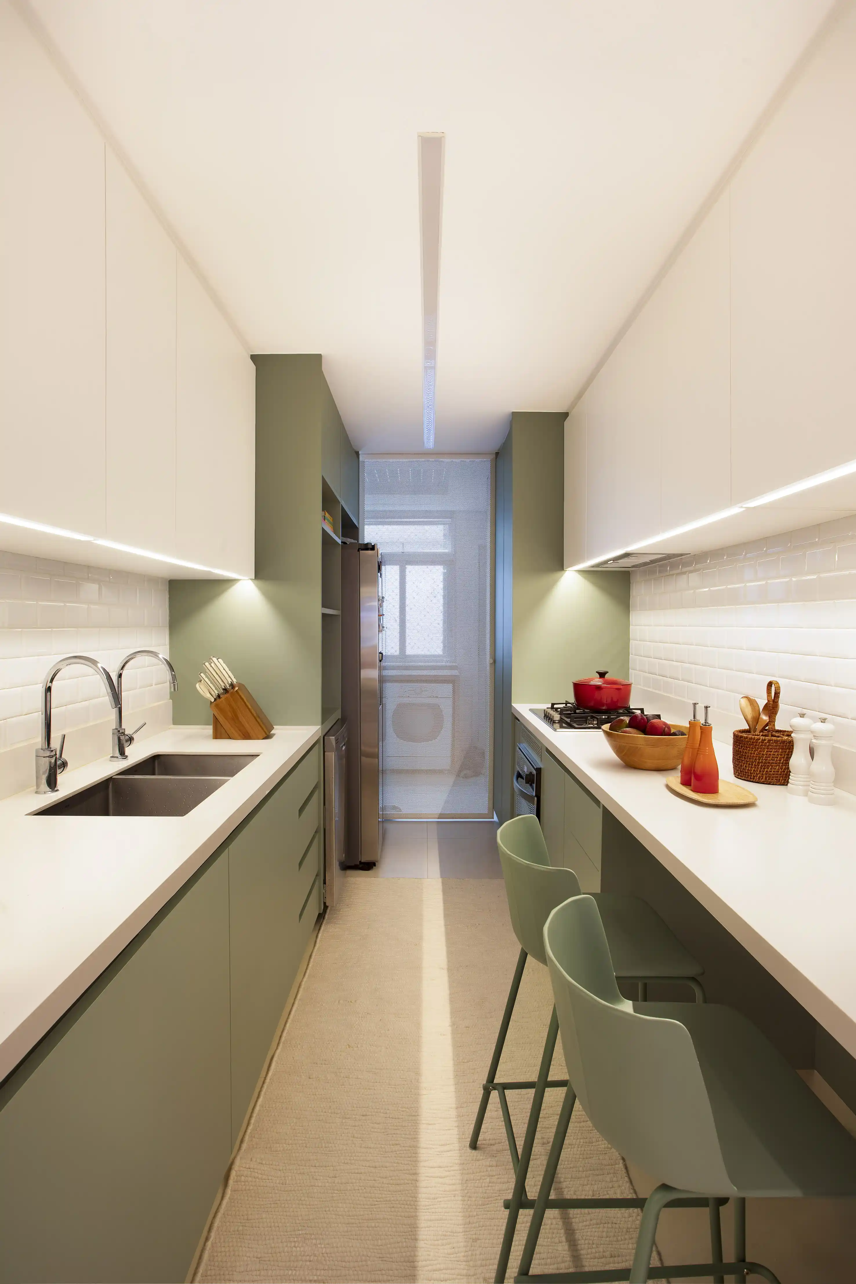 ideias de decoração cozinha corredor pequena