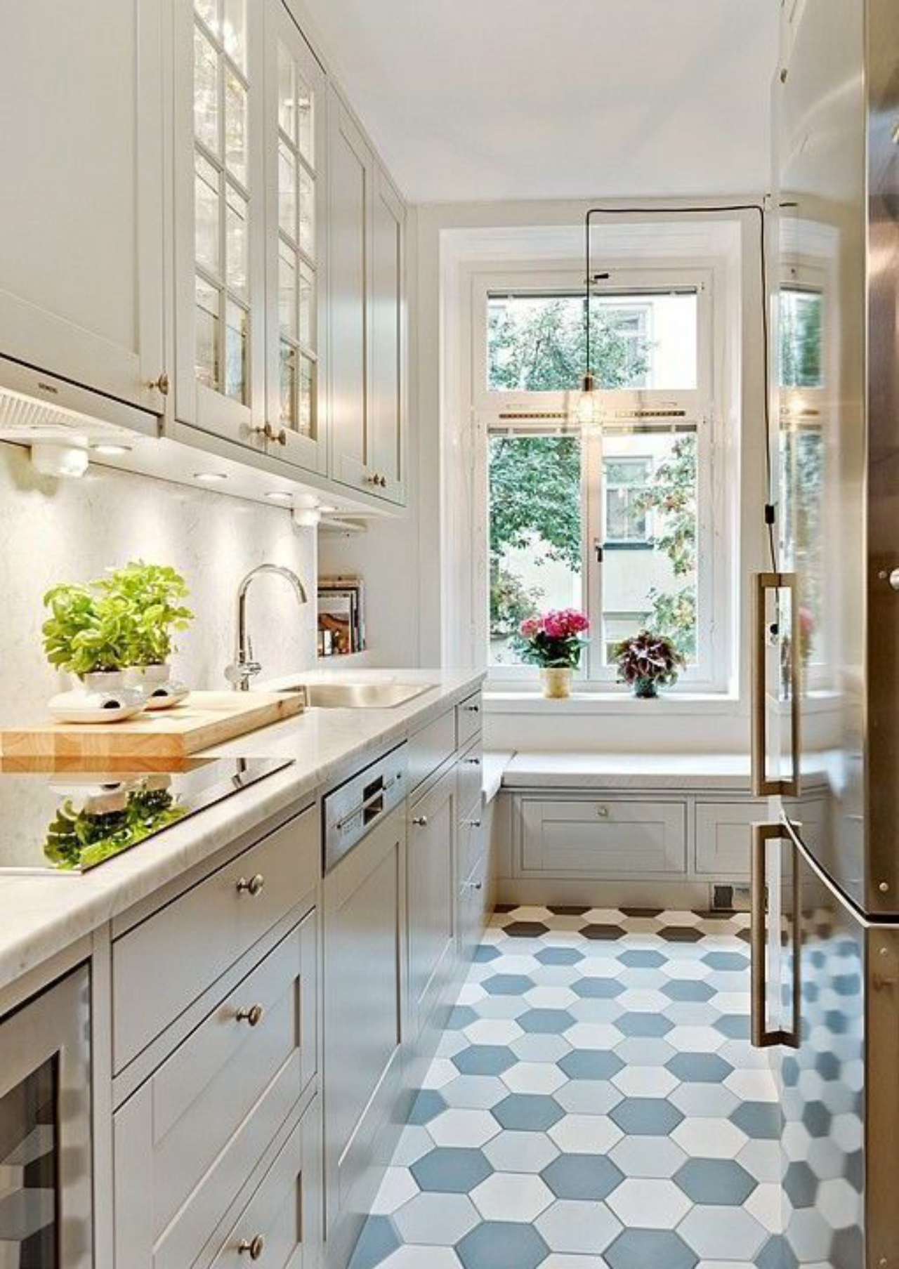 quanto custa reformar cozinha corredor