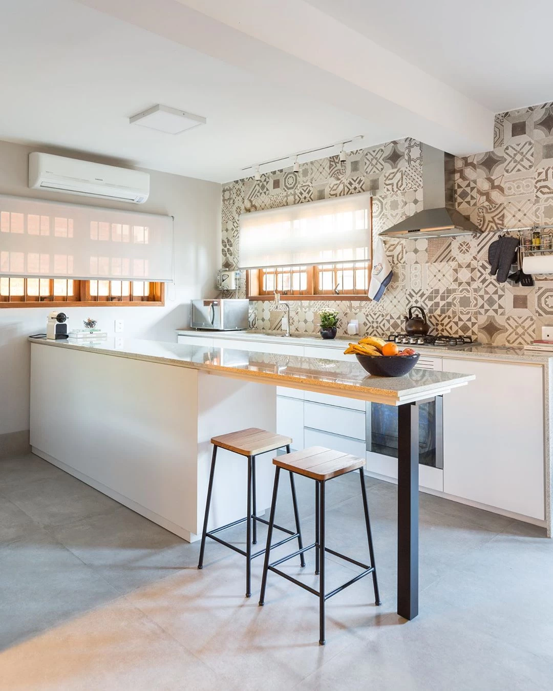 quanto custa decorar cozinha pequena simples