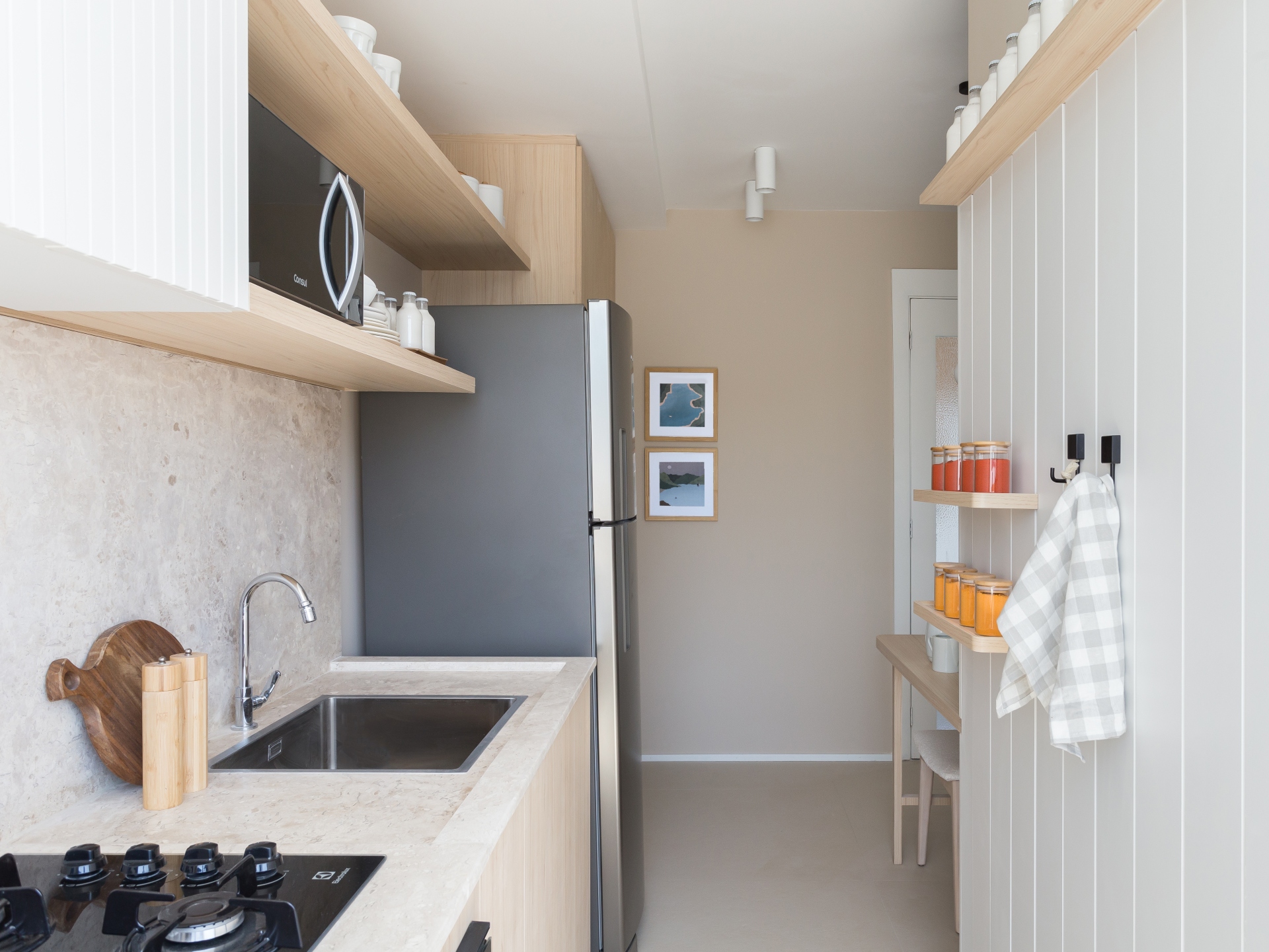 erros comuns ao decorar cozinha pequena