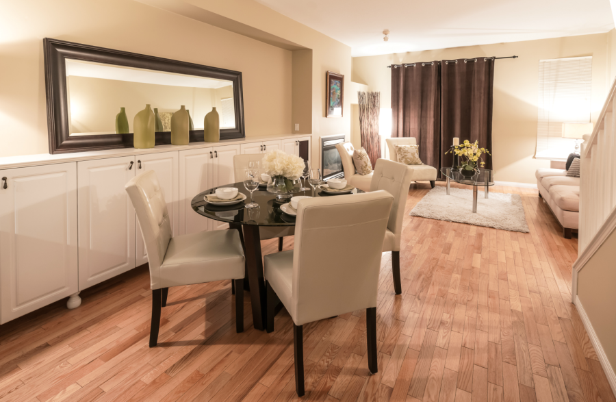 decoração de sala com espelho