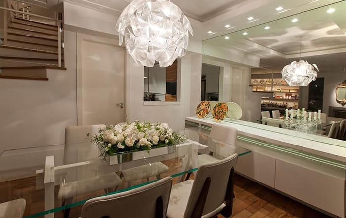 erros comuns ao decorar sala com espelho