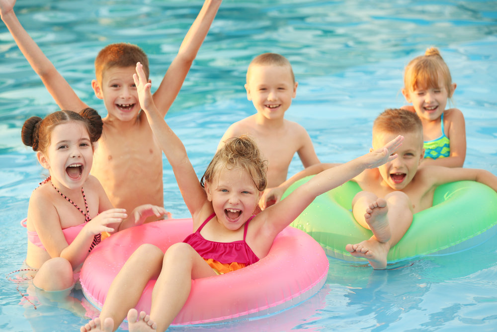 festa infantil na piscina