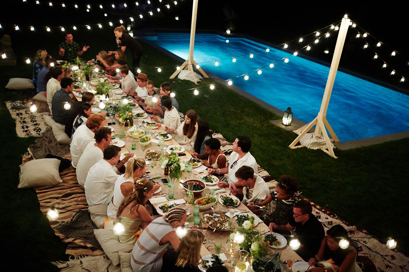 réveillon em casa vs. réveillon em resort