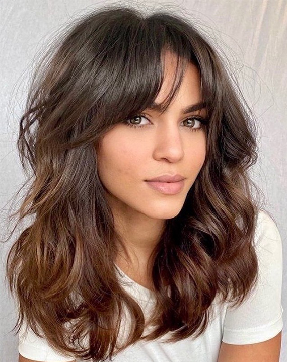 erros comuns ao cortar franja cortina em casa