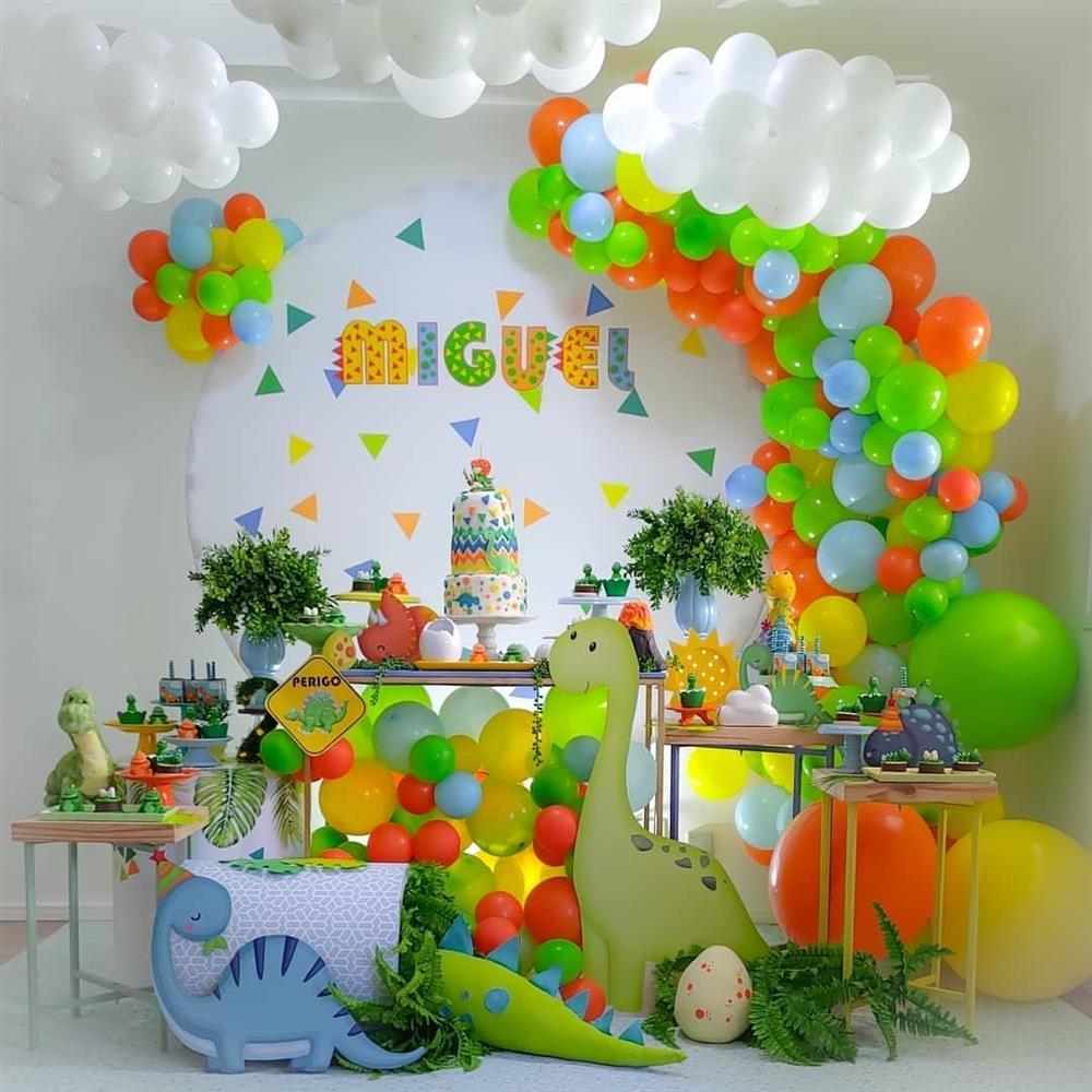tema de aniversário adulto criativo