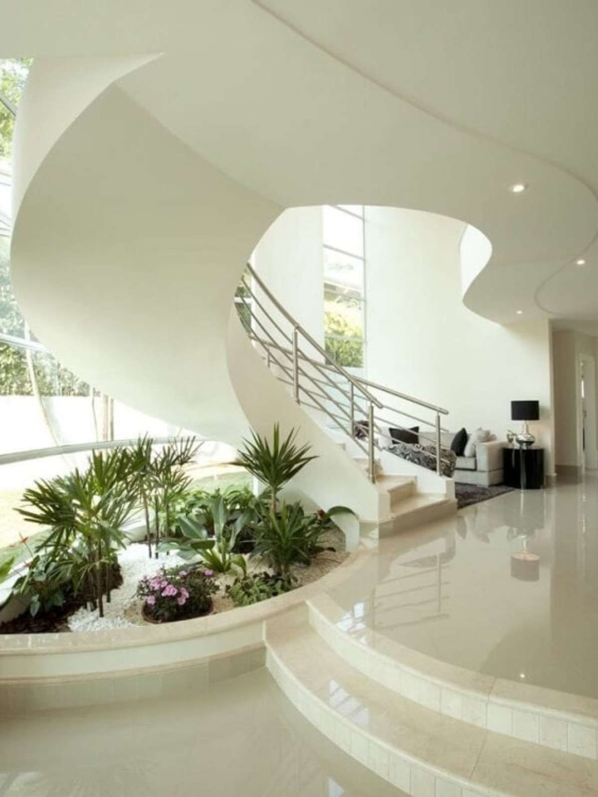 jardim de inverno embaixo da escada vs jardim vertical