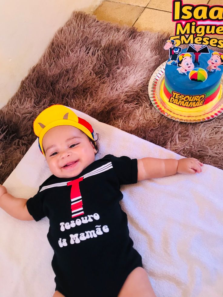 mesversario menino 2 meses simples