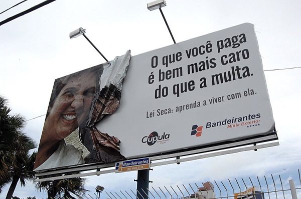 ideias criativas para anúncios em outdoor