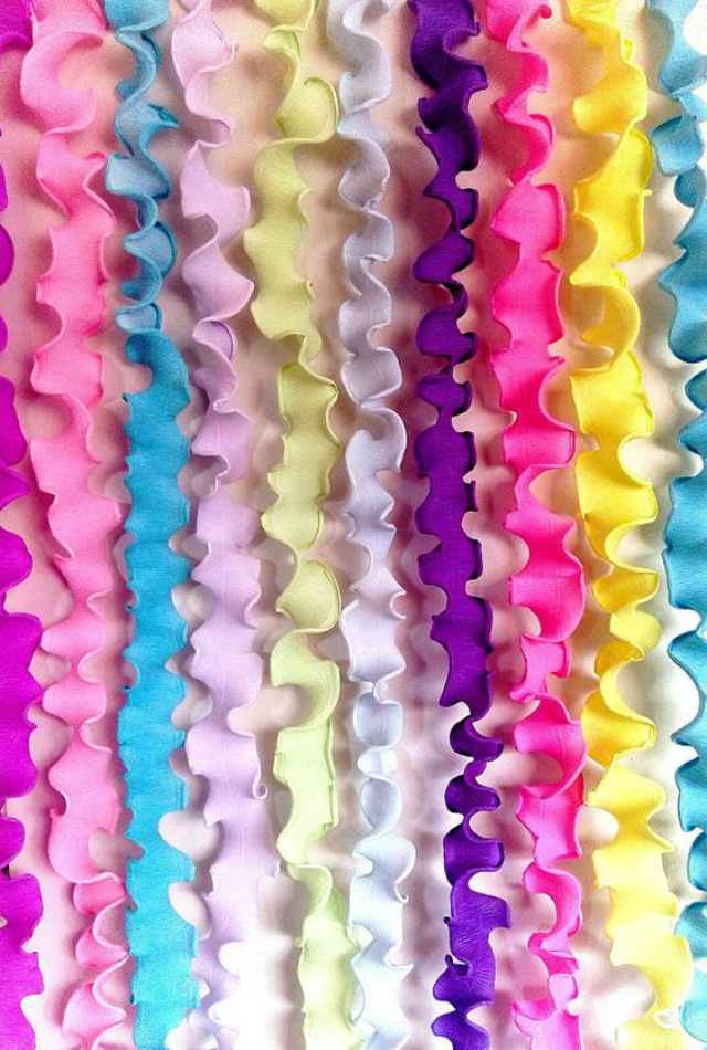 quanto custa um pacote de papel crepom com 10 rolos