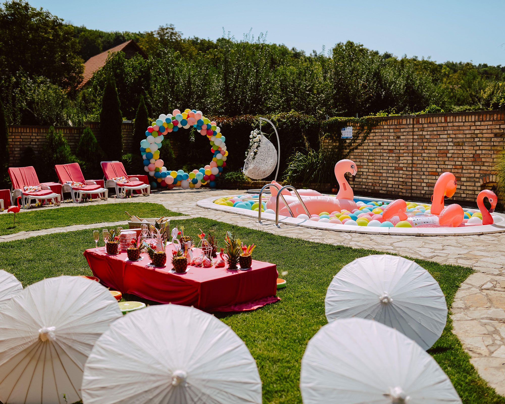 quanto custa organizar uma pool party