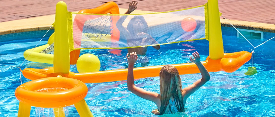 pool party