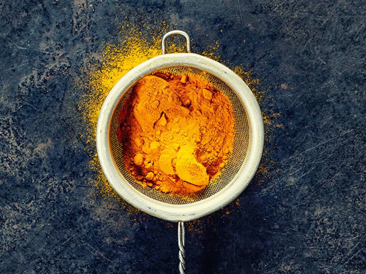 principais erros ao cultivar açafrão da terra em vaso