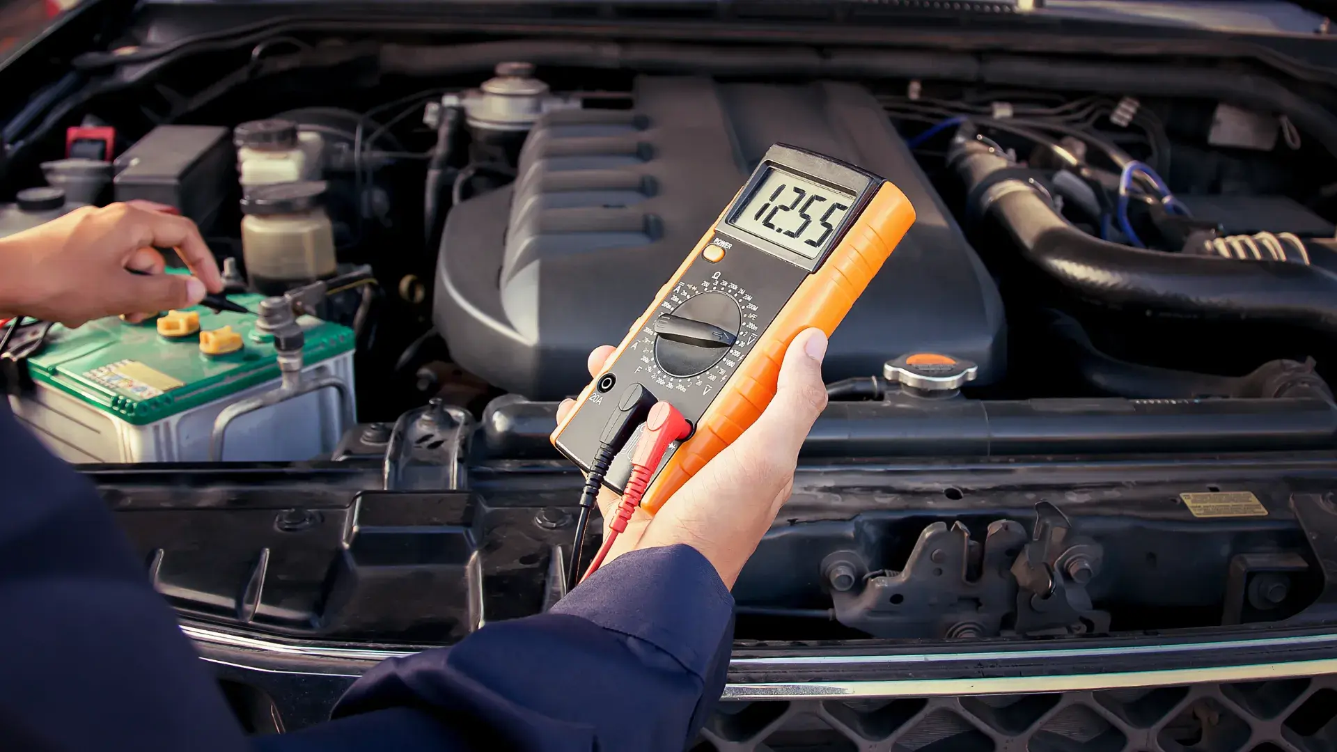 como testar a bateria do meu carro em casa