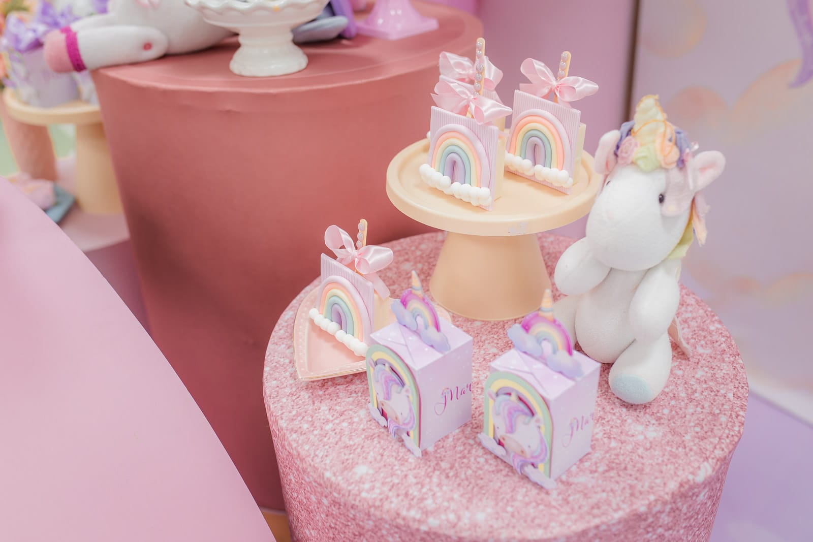 unicórnio vs. dragão qual criatura é mais poderosa