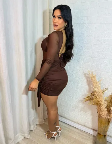 vestido curto tule floral