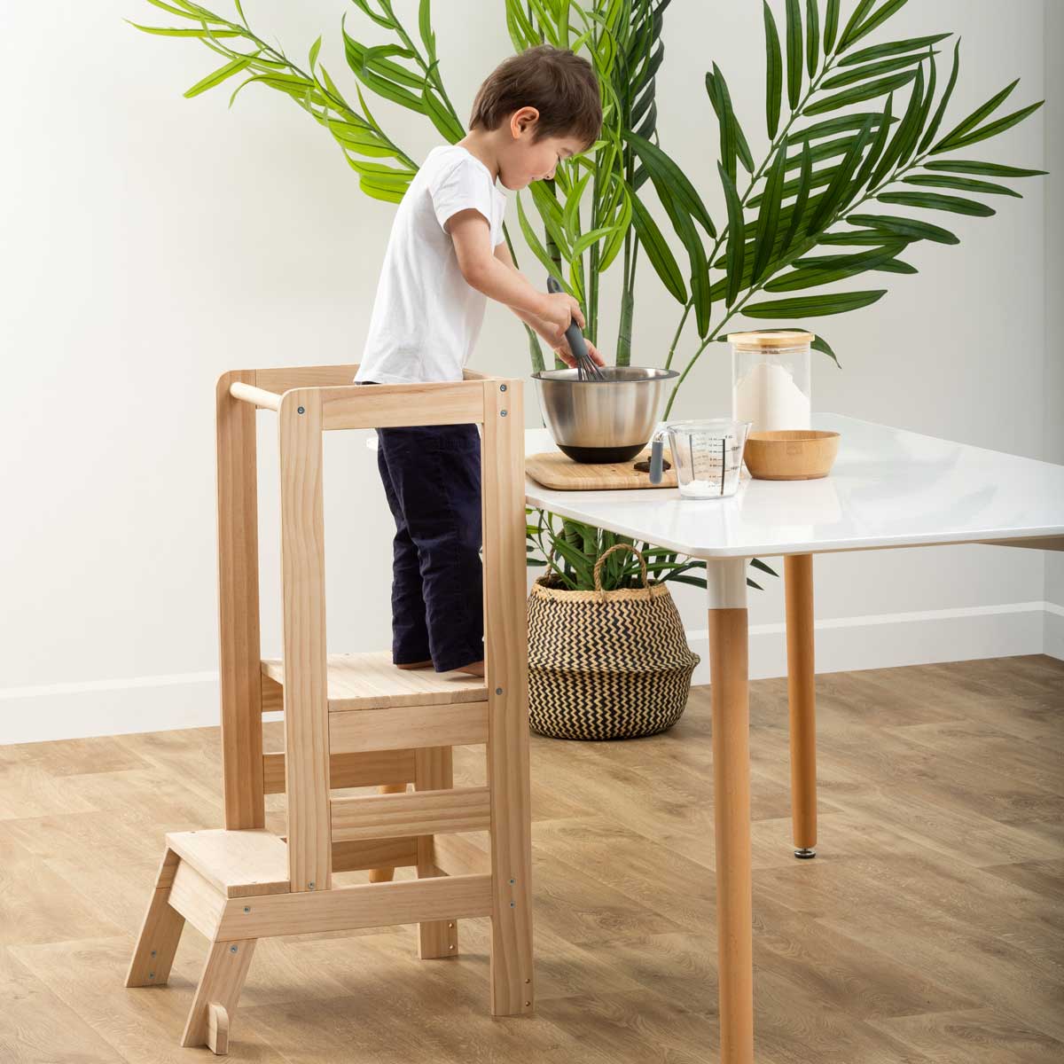 banco montessori para quarto