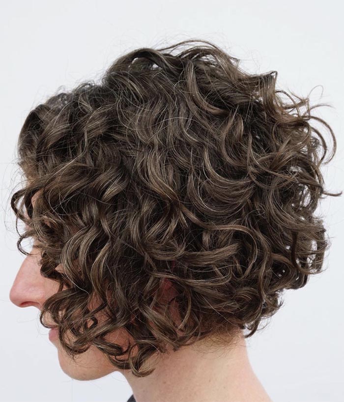 finalização cabelo cacheado curto
