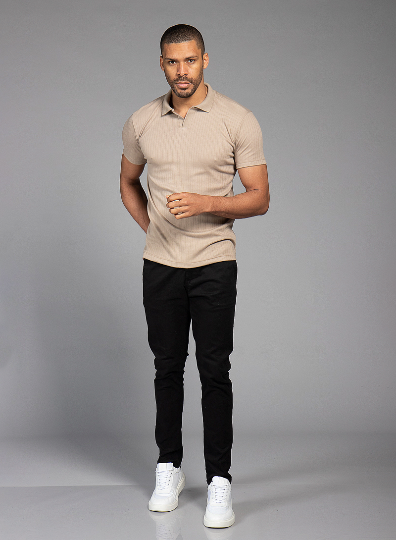 moda 2026 calça bege