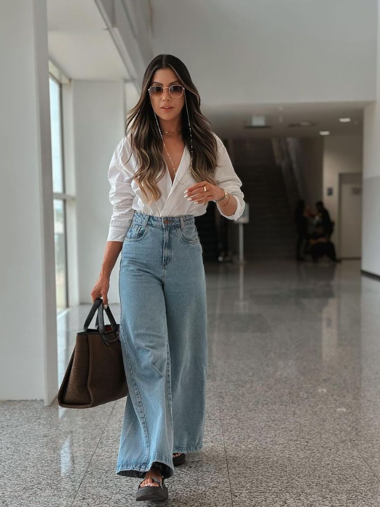 Calça jeans pantalona que valoriza o corpo