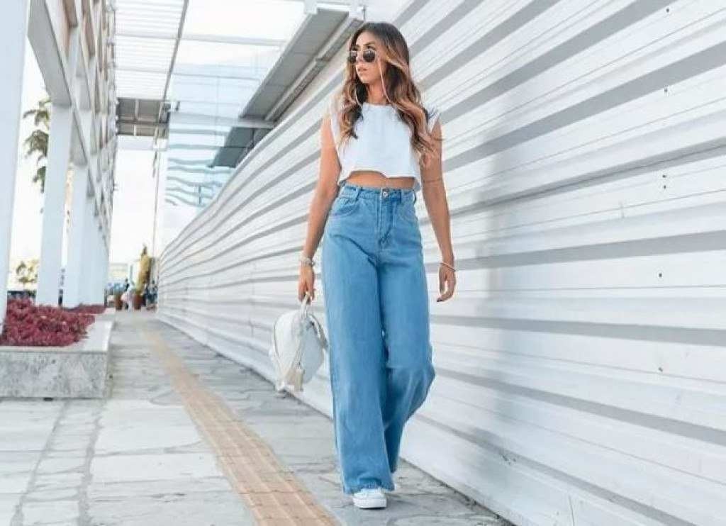 Calça jeans wide leg cropped