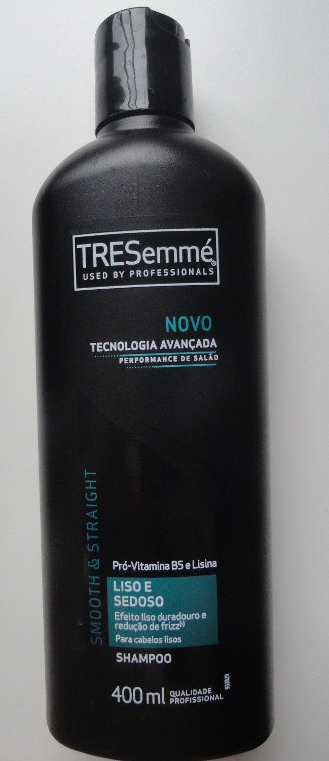 como deixar o cabelo liso com escova