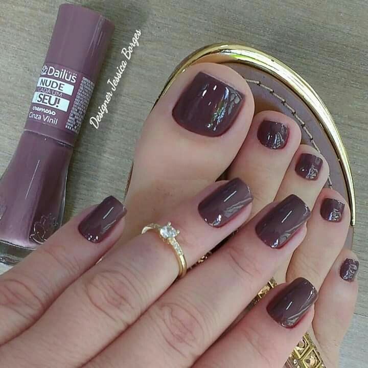 esmalte verde oliva tendência