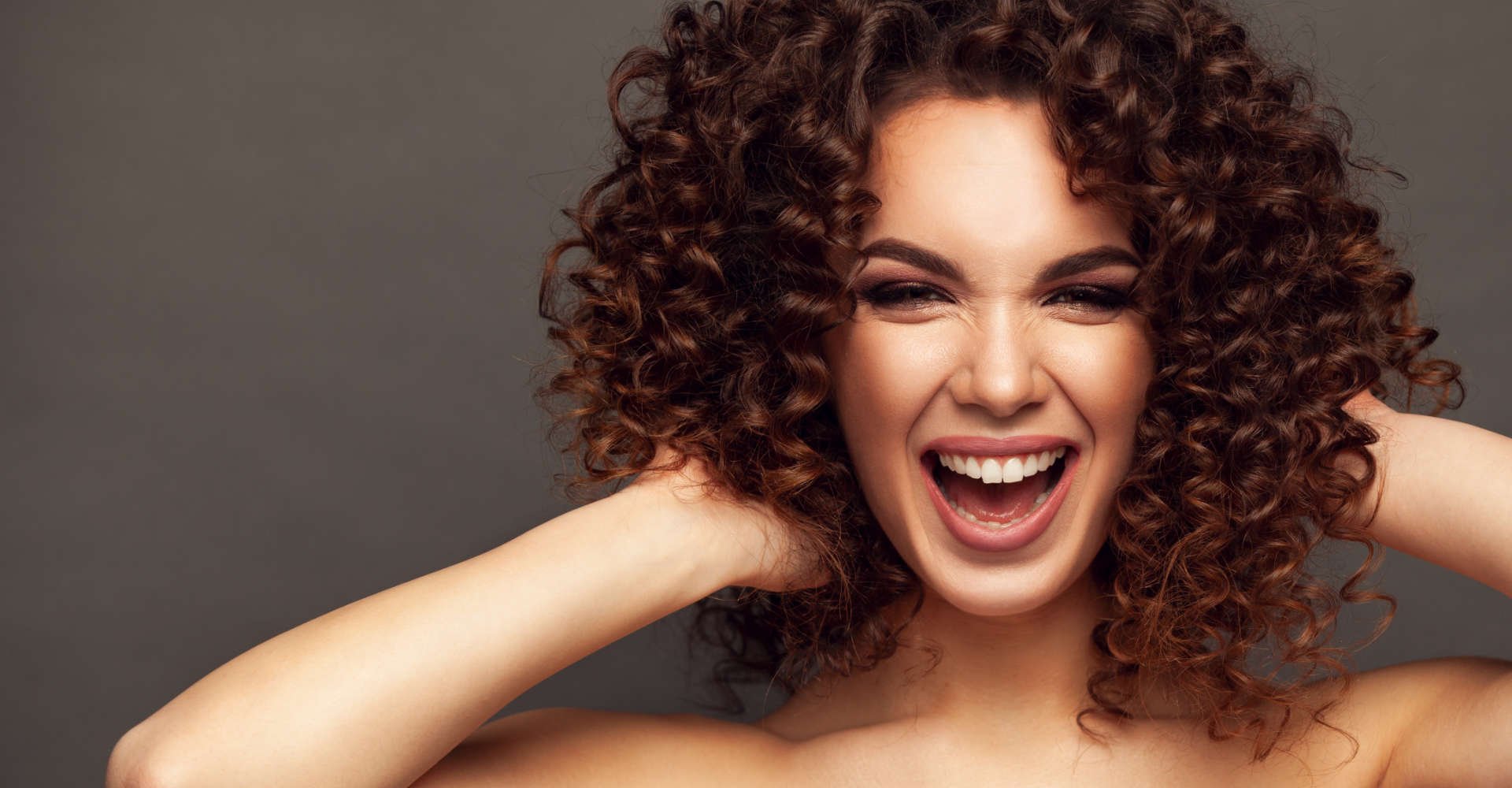 tendências corte cabelo cacheado 2026