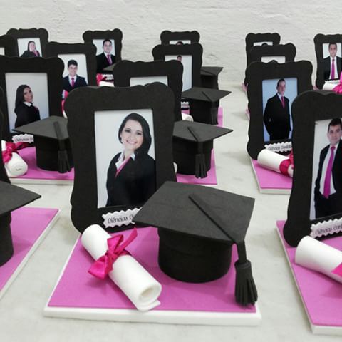 decoração formatura 3 ano ensino médio com TNT