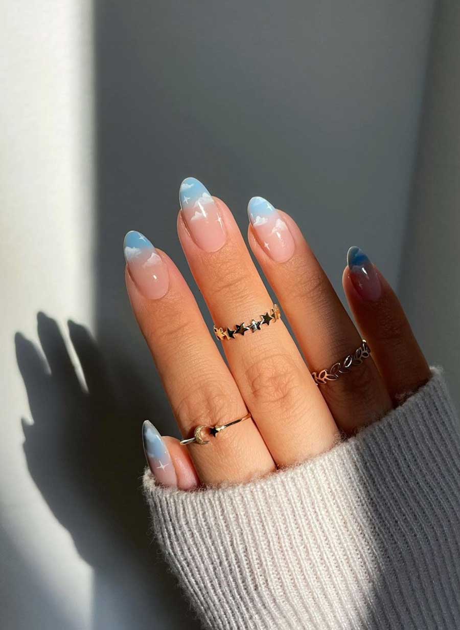 unha amendoada com ondas