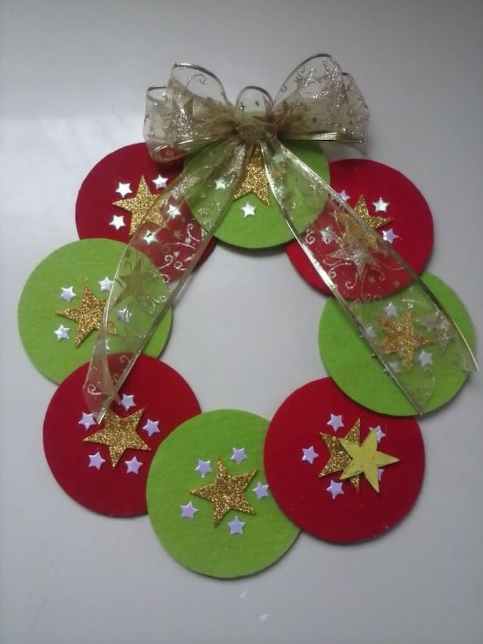 como fazer enfeite de natal com material reciclado