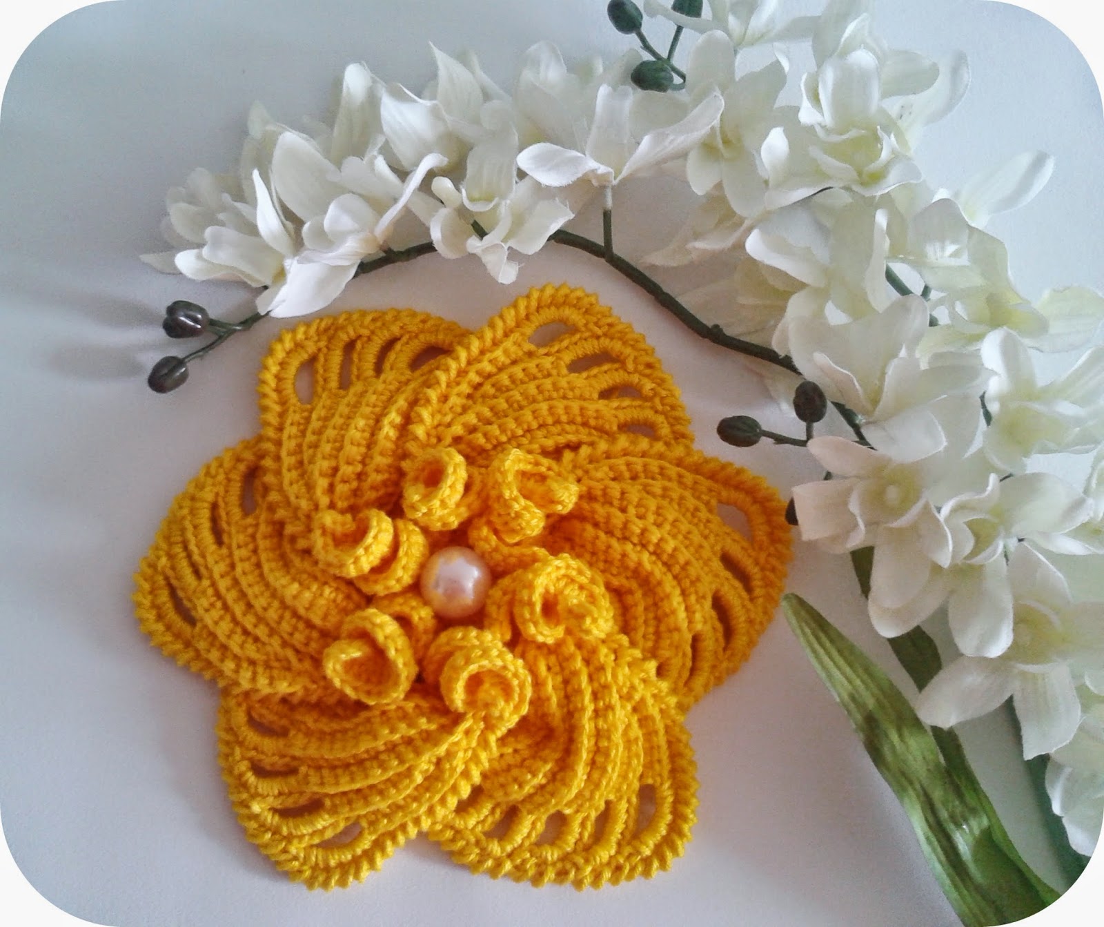 flor de crochê para aplique