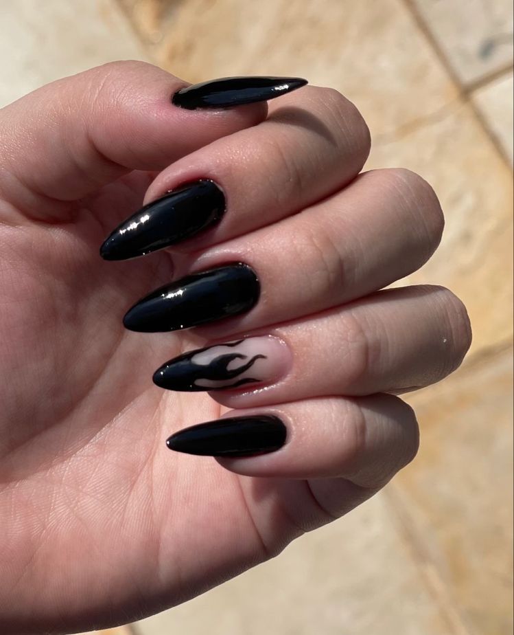 unhas pretas postiças