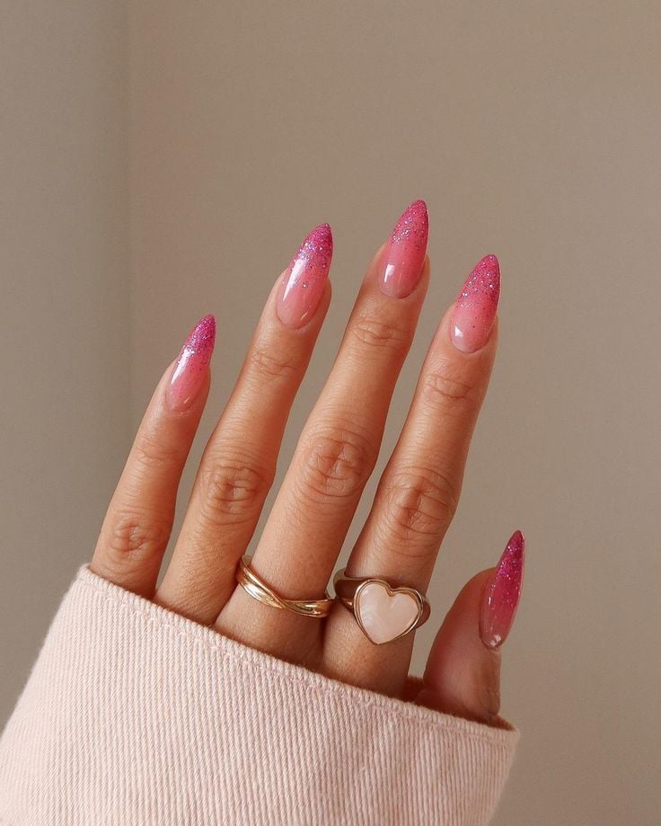 unha rosa com preto