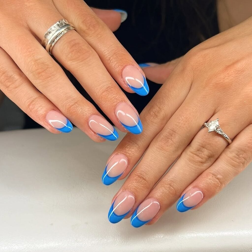 manicure simples e moderna
