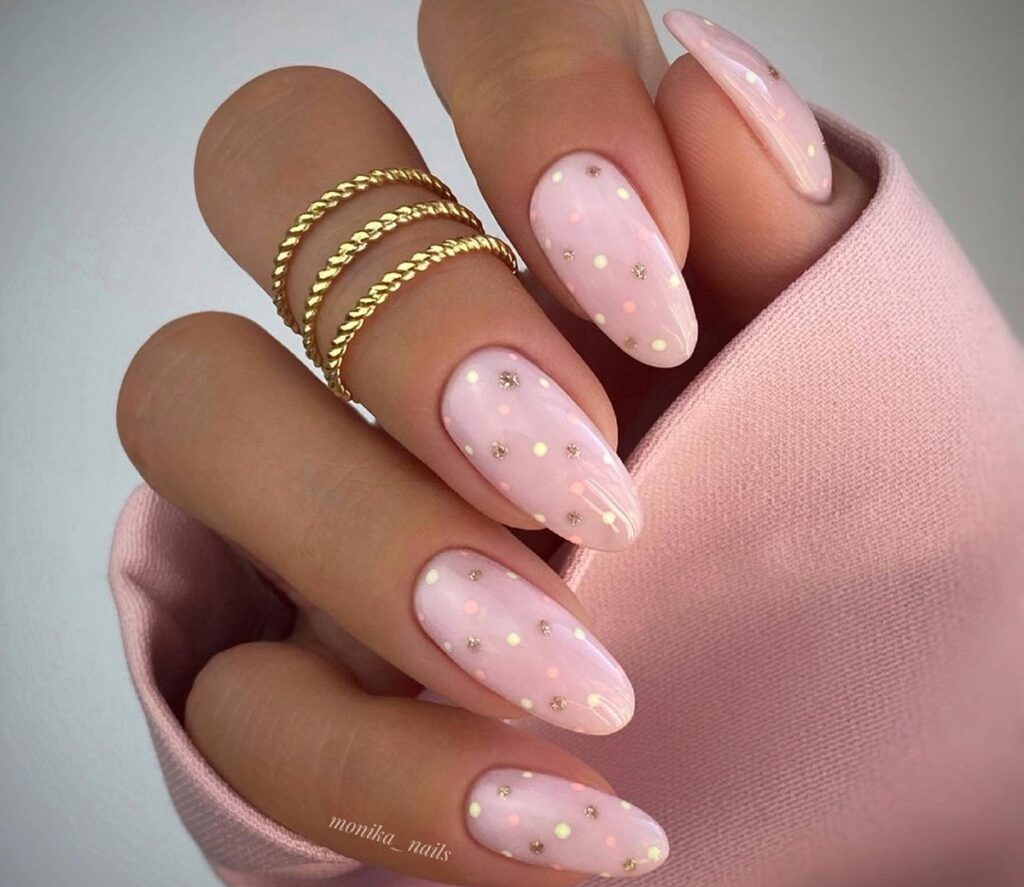 unhas com ponto de luz